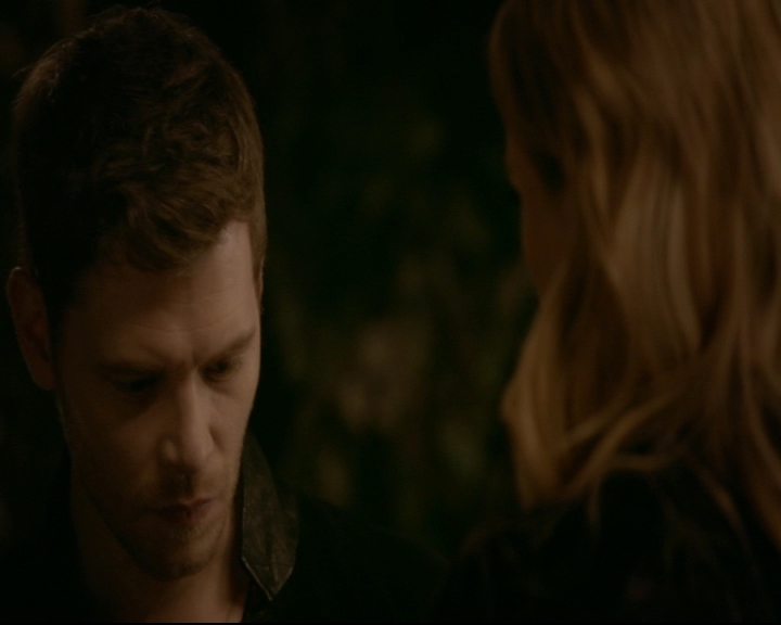 vampirediariesworld-dot-nl_TheOriginals5x09WeHaveNotLongToLove00425.jpg vampirediariesworld-dot-nl_TheOriginals5x09WeHaveNotLongToLove00425.jpg