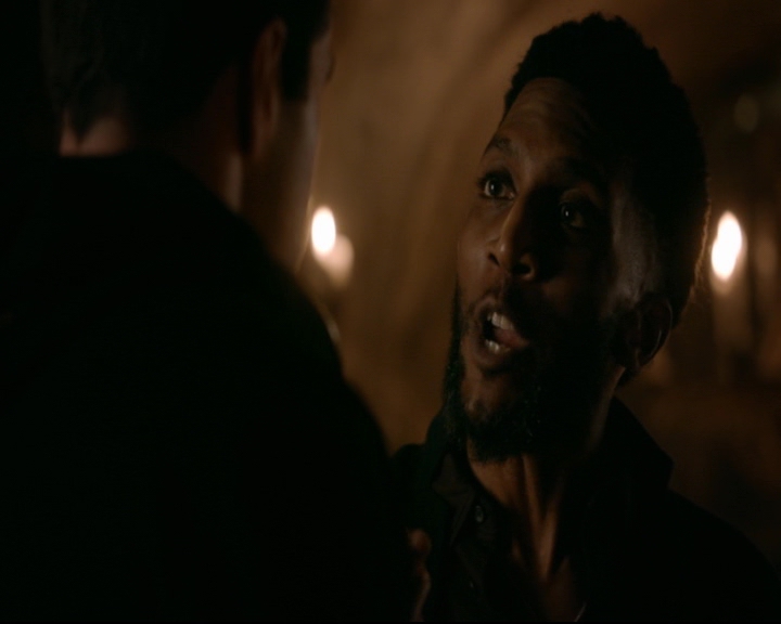 vampirediariesworld-dot-nl_TheOriginals5x09WeHaveNotLongToLove00860.jpg