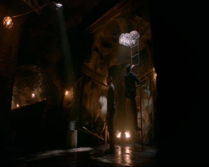 vampirediariesworld-dot-nl_TheOriginals5x09WeHaveNotLongToLove00929.jpg