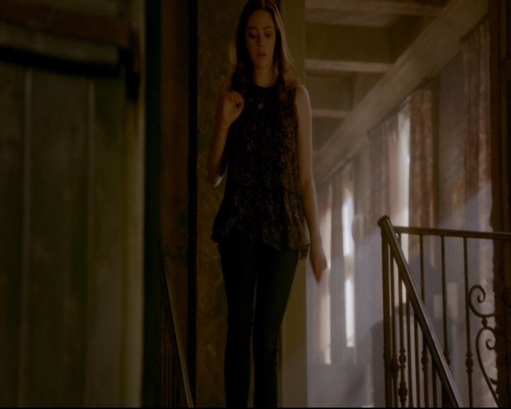 vampirediariesworld-dot-nl_TheOriginals5x09WeHaveNotLongToLove01005.jpg