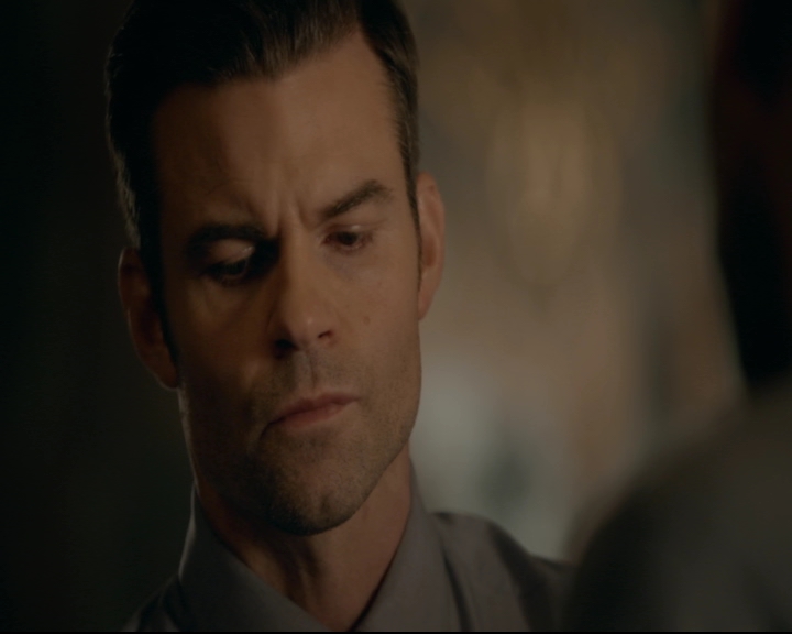 vampirediariesworld-dot-nl_TheOriginals5x09WeHaveNotLongToLove01114.jpg