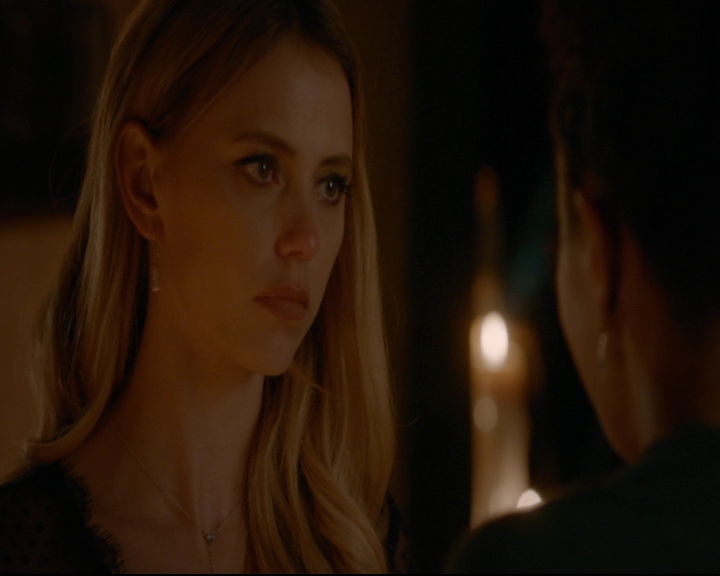 vampirediariesworld-dot-nl_TheOriginals5x09WeHaveNotLongToLove01842.jpg vampirediariesworld-dot-nl_TheOriginals5x09WeHaveNotLongToLove01842.jpg