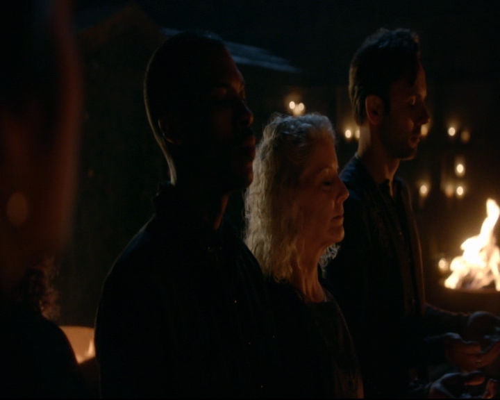 vampirediariesworld-dot-nl_TheOriginals5x09WeHaveNotLongToLove02230.jpg