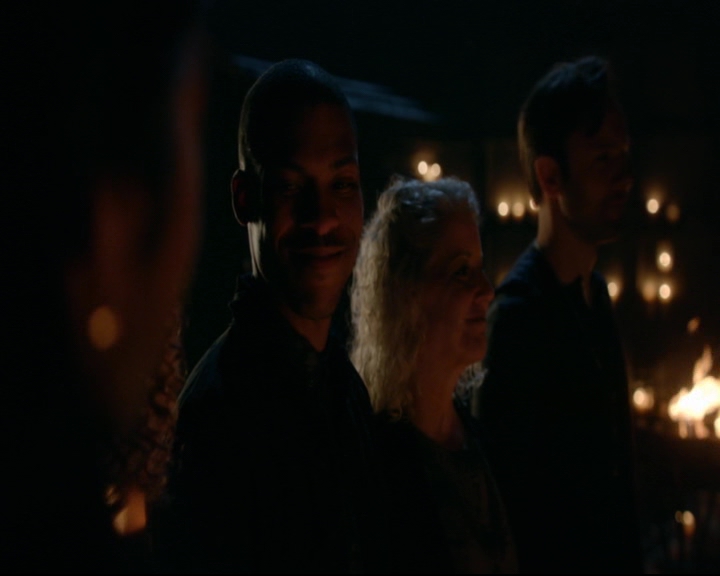 vampirediariesworld-dot-nl_TheOriginals5x09WeHaveNotLongToLove02269.jpg