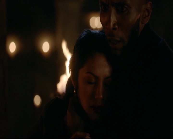 vampirediariesworld-dot-nl_TheOriginals5x09WeHaveNotLongToLove02300.jpg
