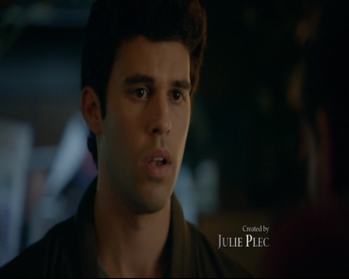 vampirediariesworld-dot-nl_TheOriginals5x10ThereInTheDisappearingLight00241.jpg