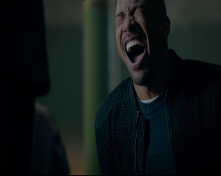 vampirediariesworld-dot-nl_TheOriginals5x10ThereInTheDisappearingLight00456.jpg