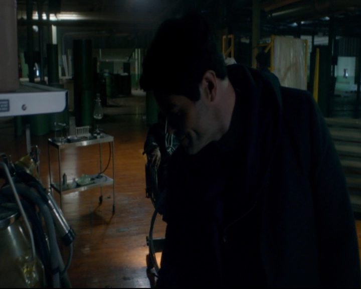 vampirediariesworld-dot-nl_TheOriginals5x10ThereInTheDisappearingLight00545.jpg