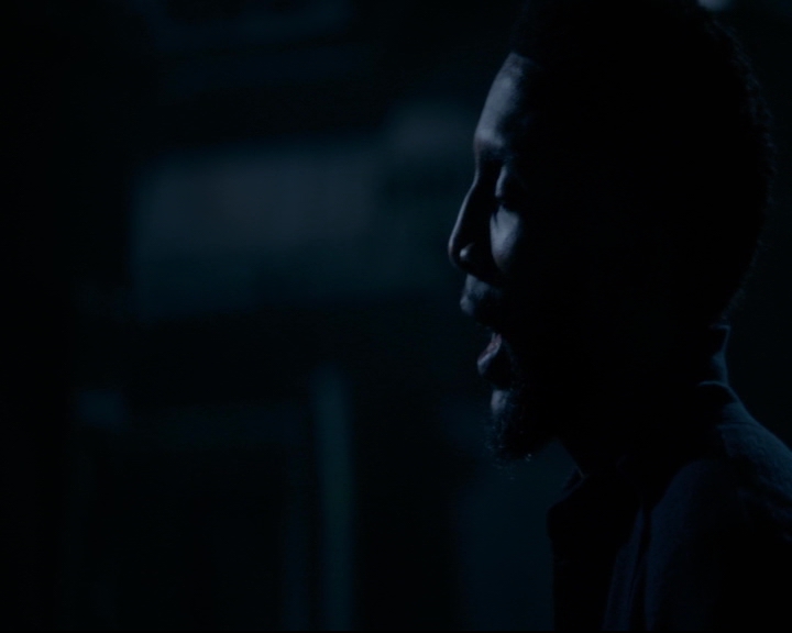 vampirediariesworld-dot-nl_TheOriginals5x10ThereInTheDisappearingLight01050.jpg