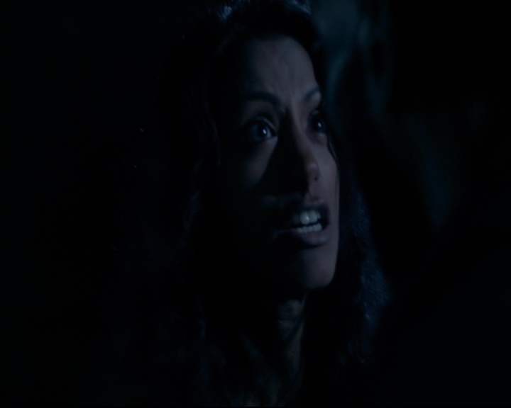 vampirediariesworld-dot-nl_TheOriginals5x10ThereInTheDisappearingLight01057.jpg