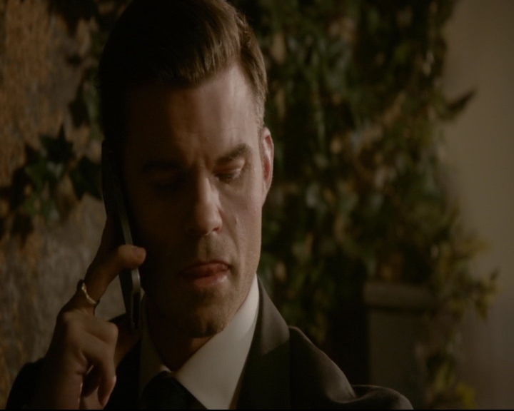 vampirediariesworld-dot-nl_TheOriginals5x10ThereInTheDisappearingLight01078.jpg