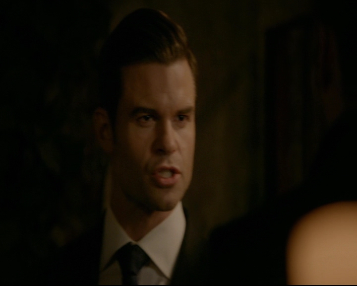 vampirediariesworld-dot-nl_TheOriginals5x10ThereInTheDisappearingLight01216.jpg