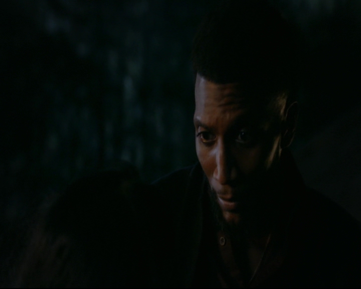 vampirediariesworld-dot-nl_TheOriginals5x10ThereInTheDisappearingLight01272.jpg