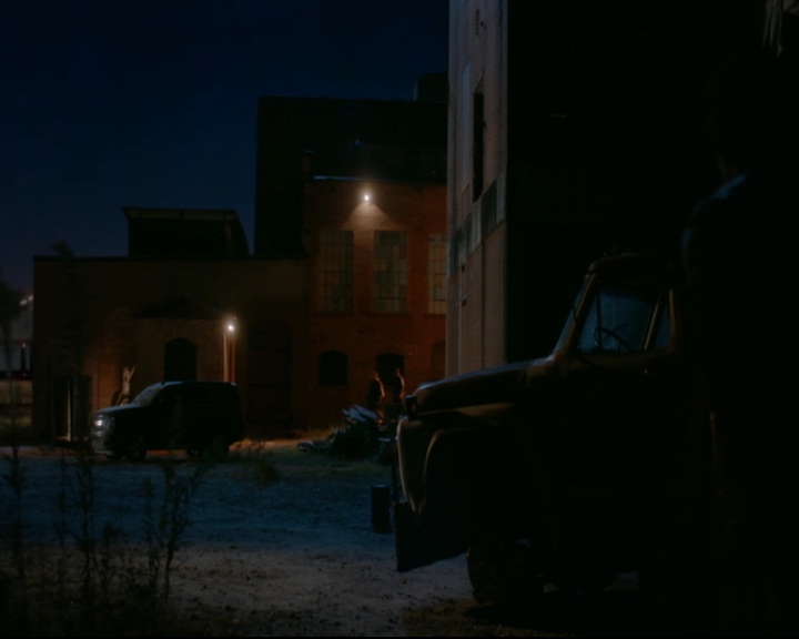 vampirediariesworld-dot-nl_TheOriginals5x10ThereInTheDisappearingLight01291.jpg