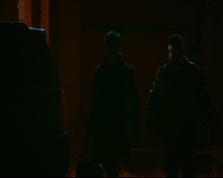 vampirediariesworld-dot-nl_TheOriginals5x10ThereInTheDisappearingLight01298.jpg