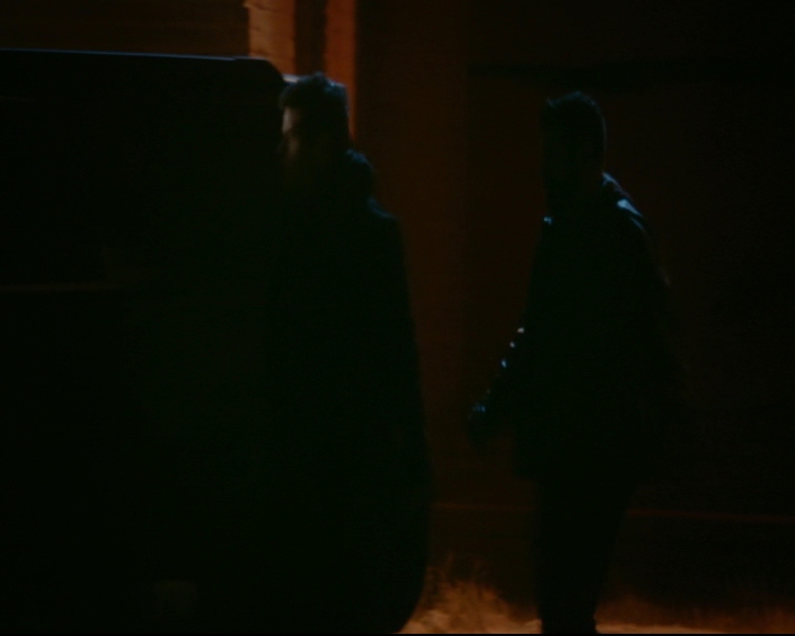 vampirediariesworld-dot-nl_TheOriginals5x10ThereInTheDisappearingLight01299.jpg