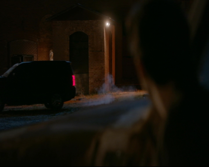 vampirediariesworld-dot-nl_TheOriginals5x10ThereInTheDisappearingLight01309.jpg