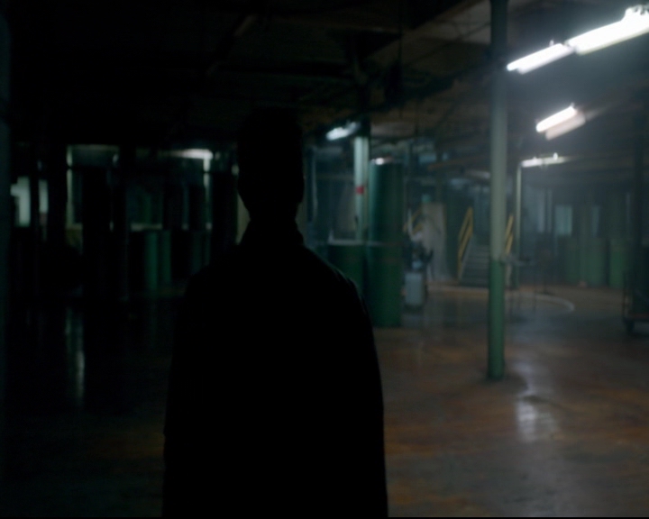 vampirediariesworld-dot-nl_TheOriginals5x10ThereInTheDisappearingLight01324.jpg