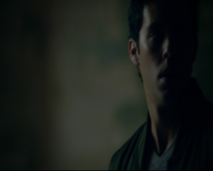 vampirediariesworld-dot-nl_TheOriginals5x10ThereInTheDisappearingLight01326.jpg