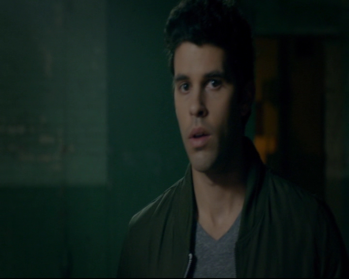 vampirediariesworld-dot-nl_TheOriginals5x10ThereInTheDisappearingLight01330.jpg
