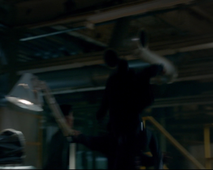 vampirediariesworld-dot-nl_TheOriginals5x10ThereInTheDisappearingLight01396.jpg