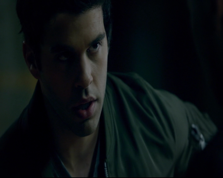 vampirediariesworld-dot-nl_TheOriginals5x10ThereInTheDisappearingLight01431.jpg