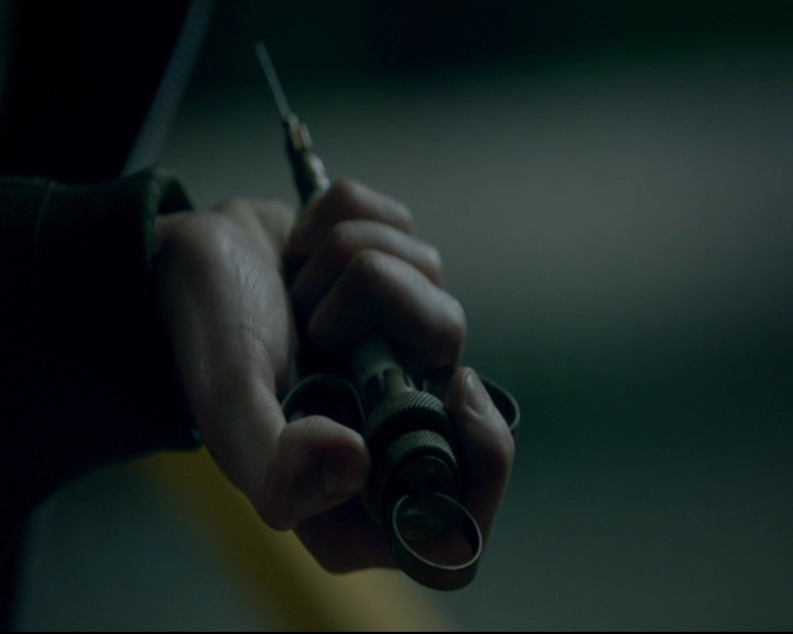 vampirediariesworld-dot-nl_TheOriginals5x10ThereInTheDisappearingLight01436.jpg