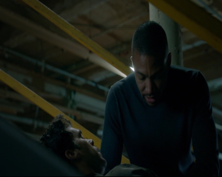 vampirediariesworld-dot-nl_TheOriginals5x10ThereInTheDisappearingLight01450.jpg