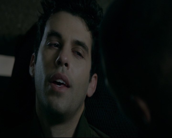 vampirediariesworld-dot-nl_TheOriginals5x10ThereInTheDisappearingLight01477.jpg