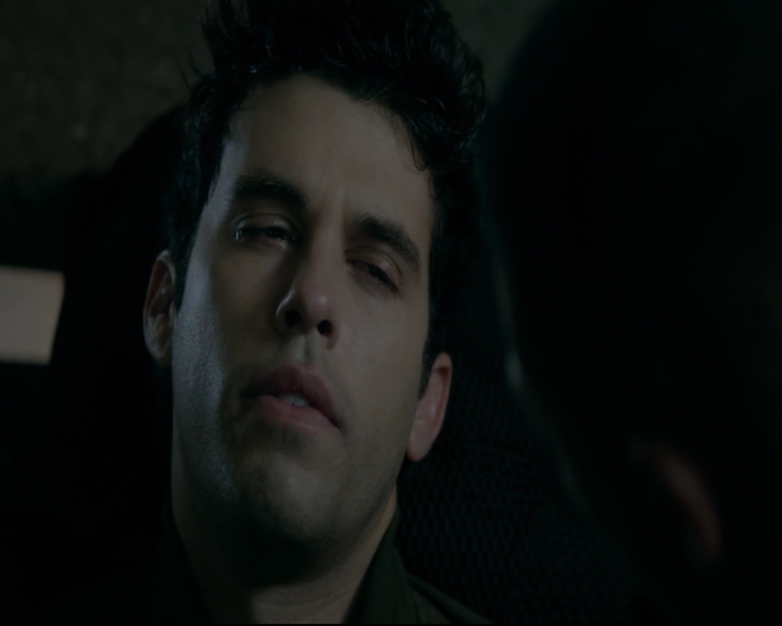 vampirediariesworld-dot-nl_TheOriginals5x10ThereInTheDisappearingLight01486.jpg