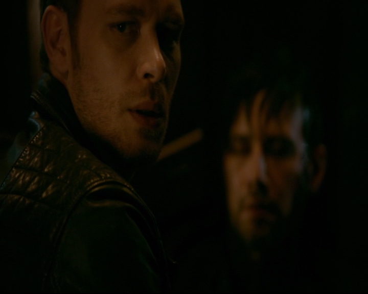 vampirediariesworld-dot-nl_TheOriginals5x10ThereInTheDisappearingLight01925.jpg vampirediariesworld-dot-nl_TheOriginals5x10ThereInTheDisappearingLight01925.jpg