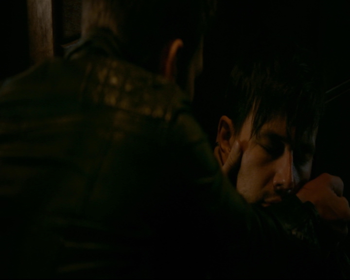 vampirediariesworld-dot-nl_TheOriginals5x10ThereInTheDisappearingLight01930.jpg vampirediariesworld-dot-nl_TheOriginals5x10ThereInTheDisappearingLight01930.jpg