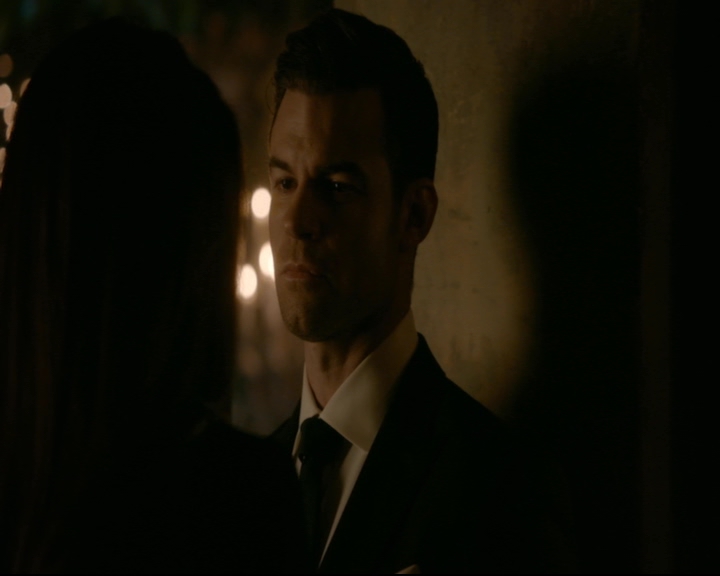 vampirediariesworld-dot-nl_TheOriginals5x10ThereInTheDisappearingLight01939.jpg