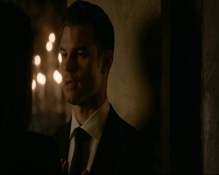 vampirediariesworld-dot-nl_TheOriginals5x10ThereInTheDisappearingLight01945.jpg