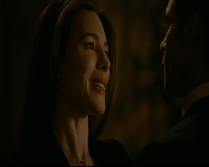 vampirediariesworld-dot-nl_TheOriginals5x10ThereInTheDisappearingLight01952.jpg
