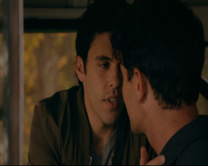 vampirediariesworld-dot-nl_TheOriginals5x10ThereInTheDisappearingLight02159.jpg