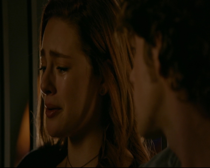 vampirediariesworld-dot-nl_TheOriginals5x10ThereInTheDisappearingLight02252.jpg