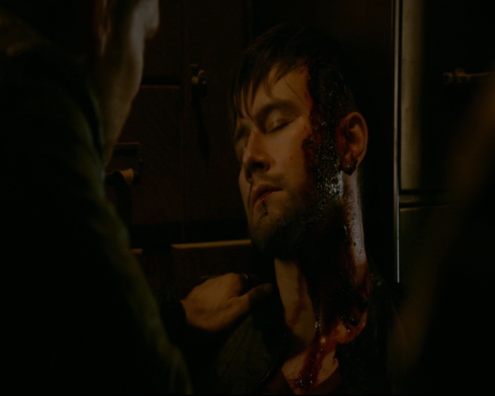 vampirediariesworld-dot-nl_TheOriginals5x10ThereInTheDisappearingLight02301.jpg