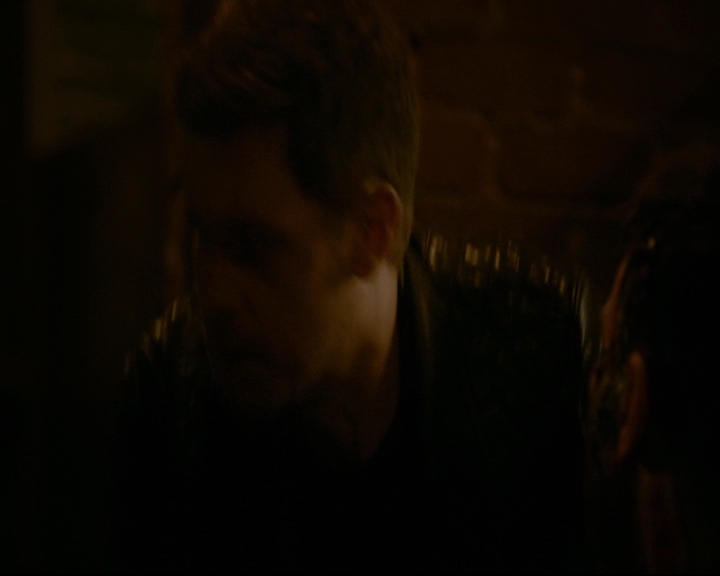 vampirediariesworld-dot-nl_TheOriginals5x10ThereInTheDisappearingLight02310.jpg
