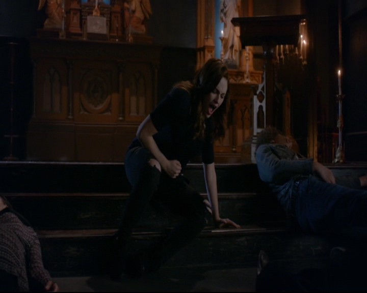 vampirediariesworld-dot-nl_TheOriginals5x10ThereInTheDisappearingLight02339.jpg