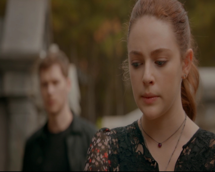 vampirediariesworld-dot-nl_TheOriginals5x11TilTheDayIDie00105.jpg