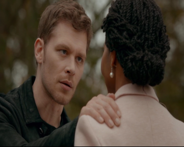 vampirediariesworld-dot-nl_TheOriginals5x11TilTheDayIDie01396.jpg vampirediariesworld-dot-nl_TheOriginals5x11TilTheDayIDie01396.jpg