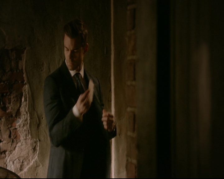 vampirediariesworld-dot-nl_TheOriginals5x11TilTheDayIDie01774.jpg