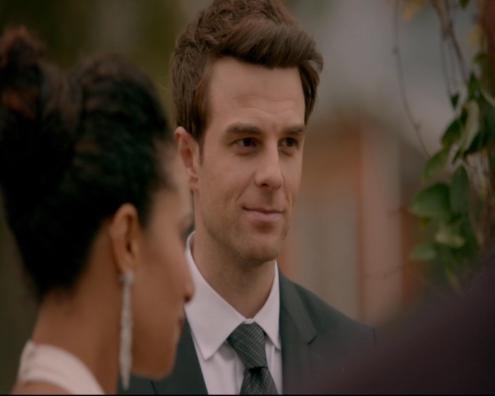 vampirediariesworld-dot-nl_TheOriginals5x11TilTheDayIDie02009.jpg vampirediariesworld-dot-nl_TheOriginals5x11TilTheDayIDie02009.jpg