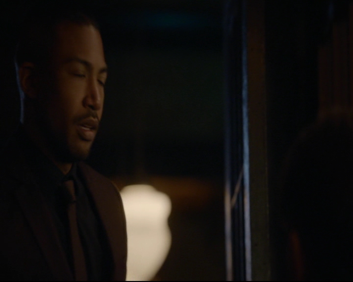 vampirediariesworld-dot-nl_TheOriginals5x11TilTheDayIDie02155.jpg