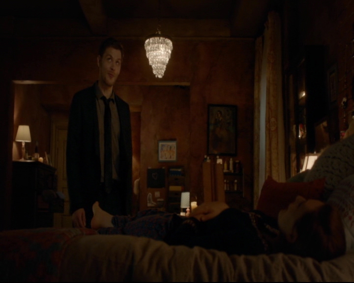 vampirediariesworld-dot-nl_TheOriginals5x11TilTheDayIDie02230.jpg