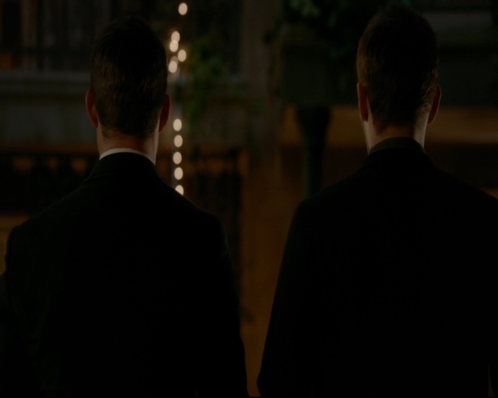 vampirediariesworld-dot-nl_TheOriginals5x11TilTheDayIDie02329.jpg