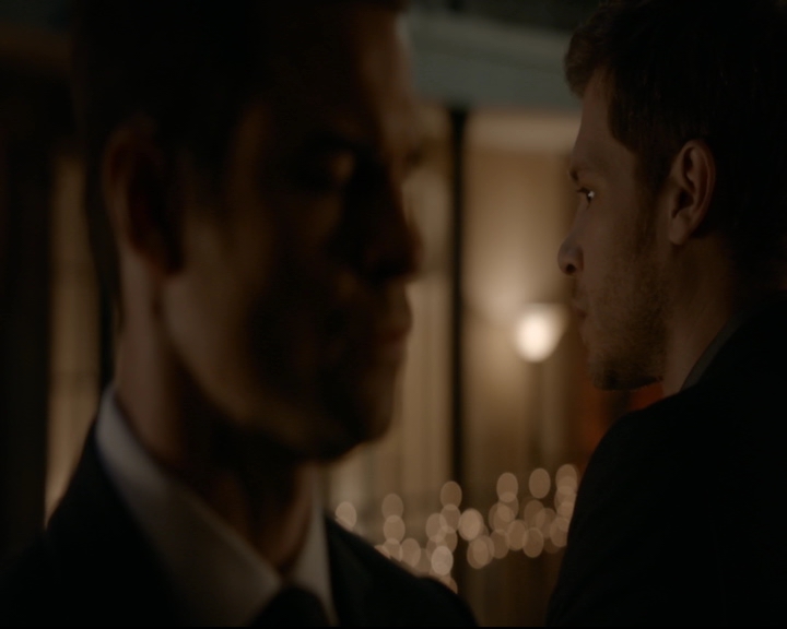 vampirediariesworld-dot-nl_TheOriginals5x11TilTheDayIDie02342.jpg