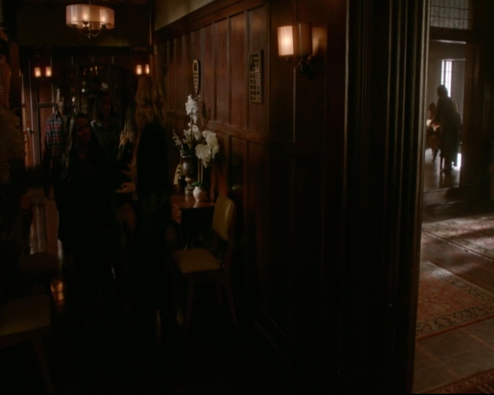 vampirediariesworld-dot-nl_TheOriginals5x12TheTaleOfTwoWolves00164.jpg