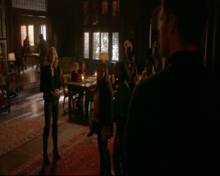 vampirediariesworld-dot-nl_TheOriginals5x12TheTaleOfTwoWolves00174.jpg